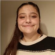 Bonjour ! Je suis actuellement étudiante en Histoire à Albi. Je suis en mesure d'apporter un soutien en anglais de la primaire aux études supérieures, et également de donner des cours en espagnol niveau collège / lycée